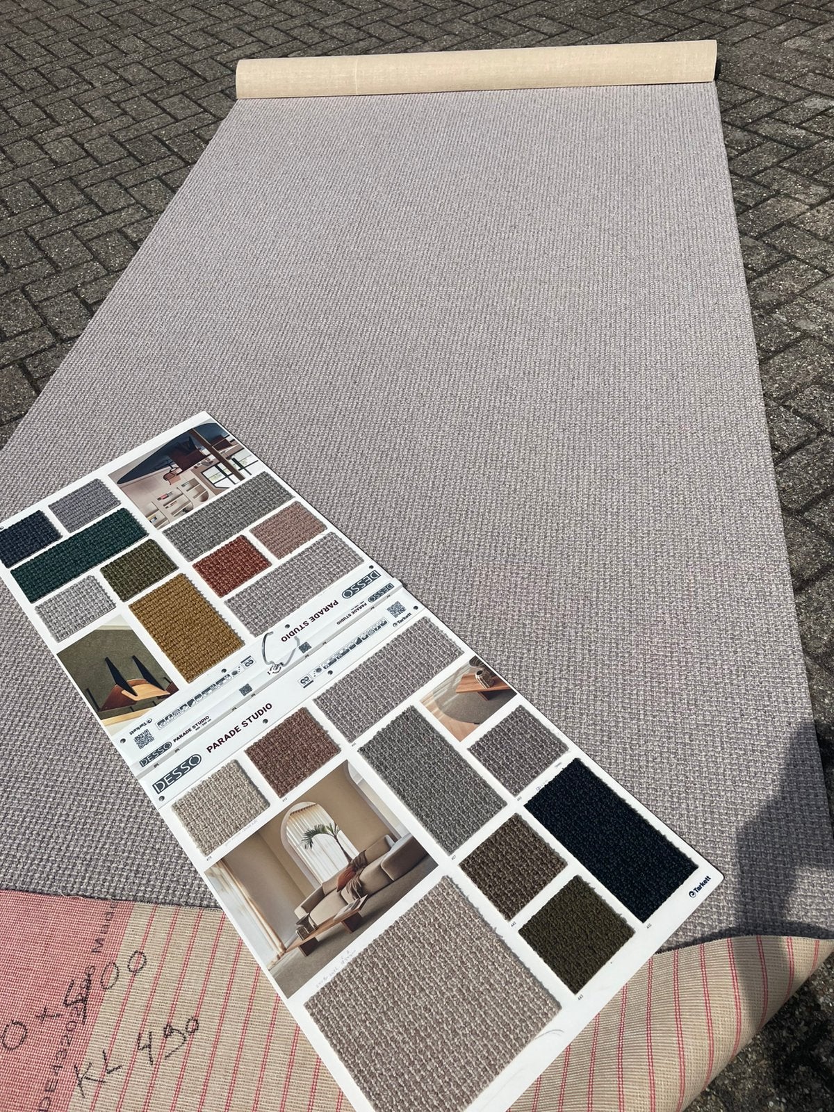 Tapijt rest studio parade nieuw erg sterk, Ophalen, Zo goed als nieuw, Minder dan 100 cm