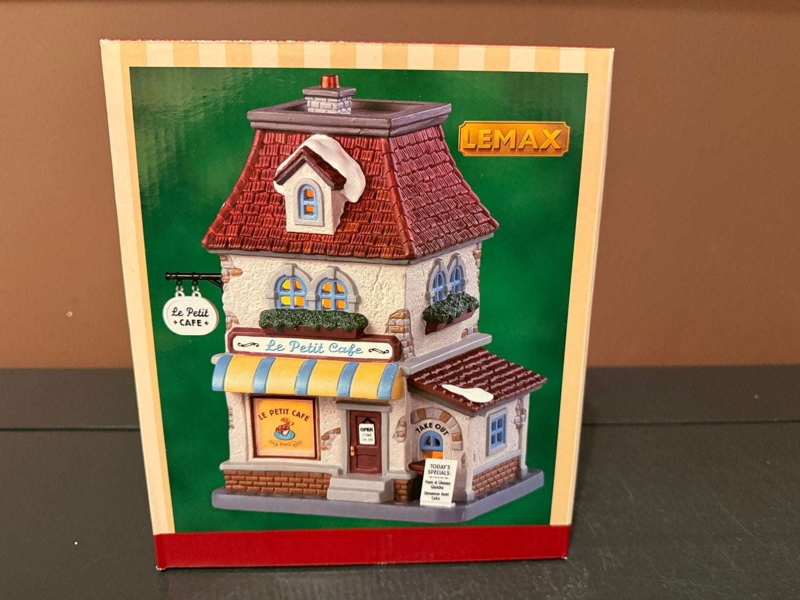 Lemax Le Petit Café. KERSTDORP, Ophalen of Verzenden, Zo goed als nieuw