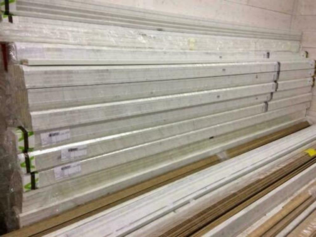 Rechte moderne MDF plinten 70 x 18 en 70 x 120 mm , RAL9010, Doe-het-zelf en Verbouw, Plinten en Afwerking, Ophalen of Verzenden