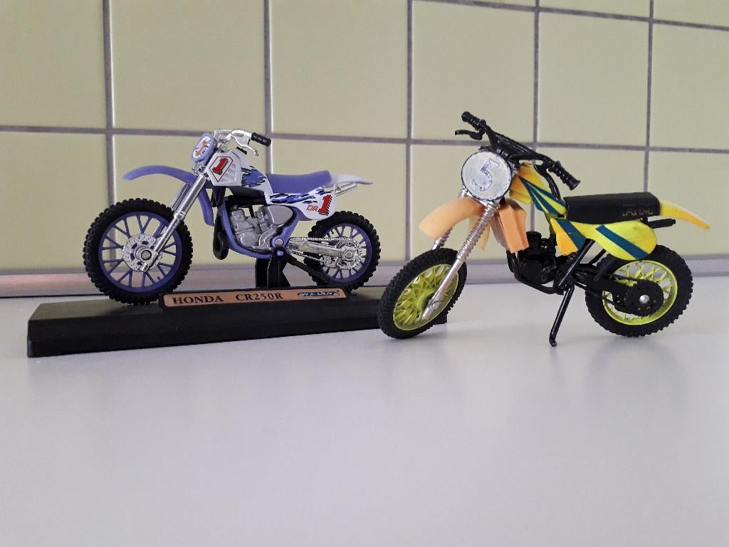 crossmotor    motor    crosmotor     honda cr250r, Ophalen of Verzenden, Zo goed als nieuw, Motor