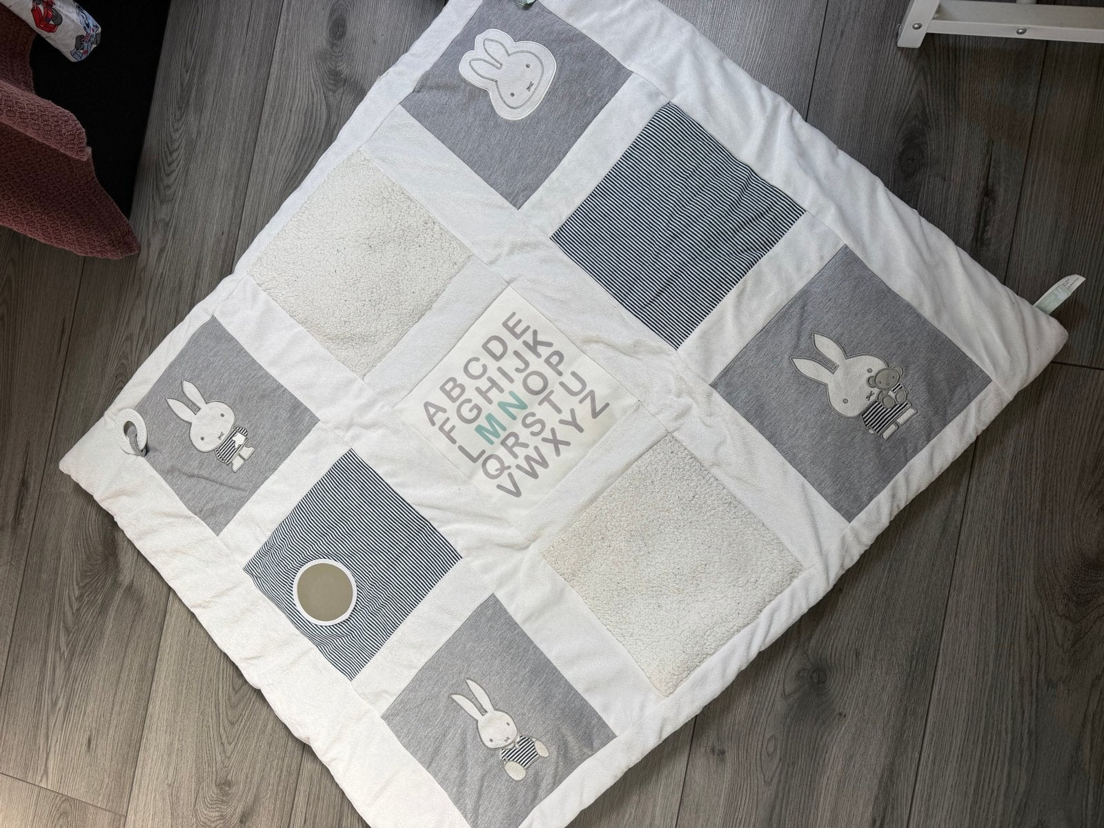 Boxkleed Speelkleed met konijntjes en ABC, Ophalen, Gebruikt, Speelkleed