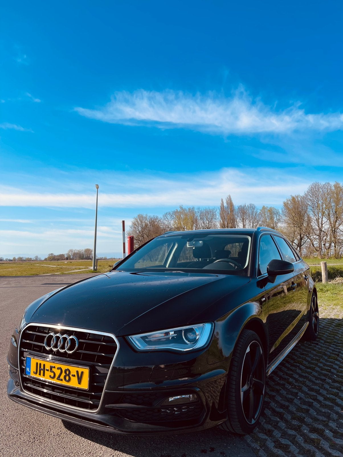 Audi A3 1.2 Tfsi 81KW SB S-tronic 2016 Zwart, Auto's, Audi, 4 cilinders, Zwart, Origineel Nederlands, 1175 kg