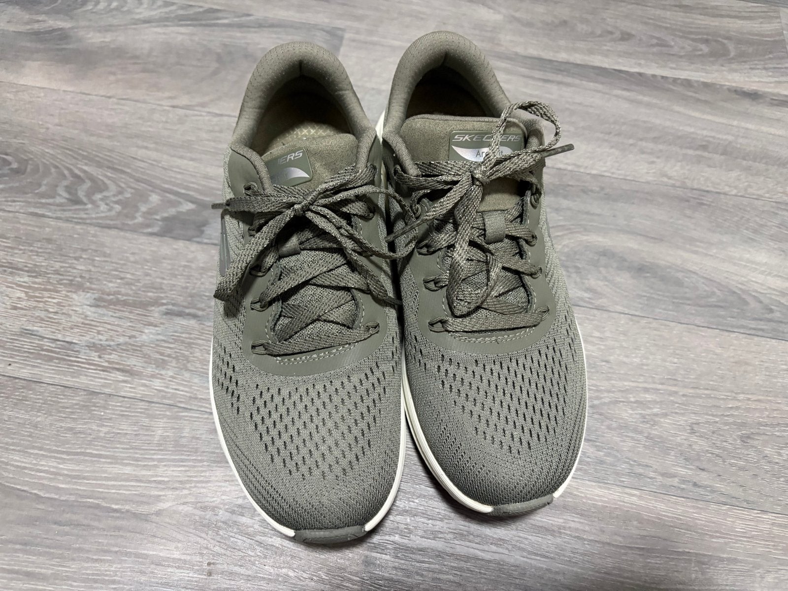 Skechers Air-Cooled Arch Fit sneakers - Zo goed als nieuw, Ophalen of Verzenden, Groen, Sneakers of Gympen, Zo goed als nieuw