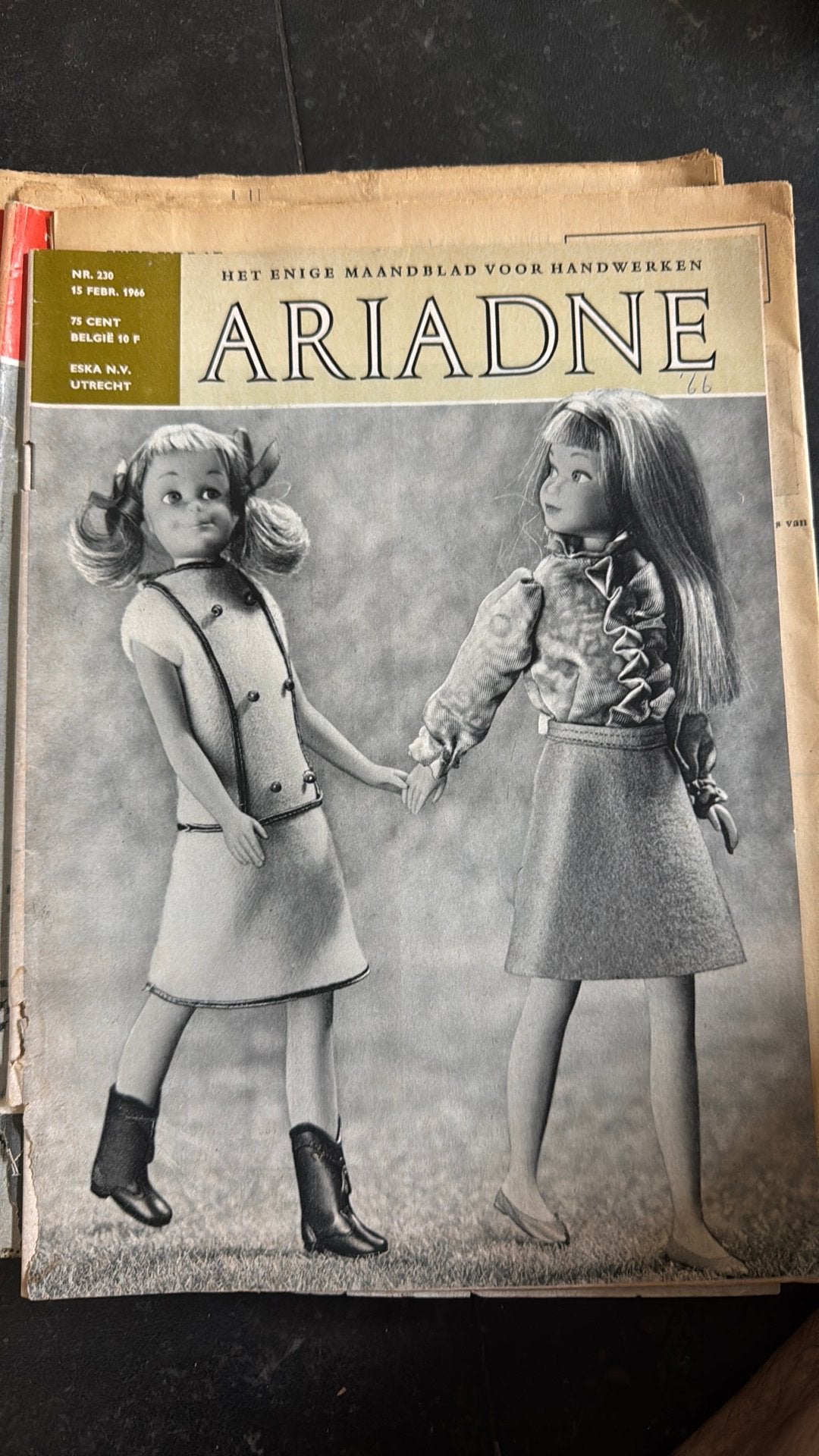 Ariadne handwerken 1966 7 nummers, Boeken, Ophalen of Verzenden, Gelezen