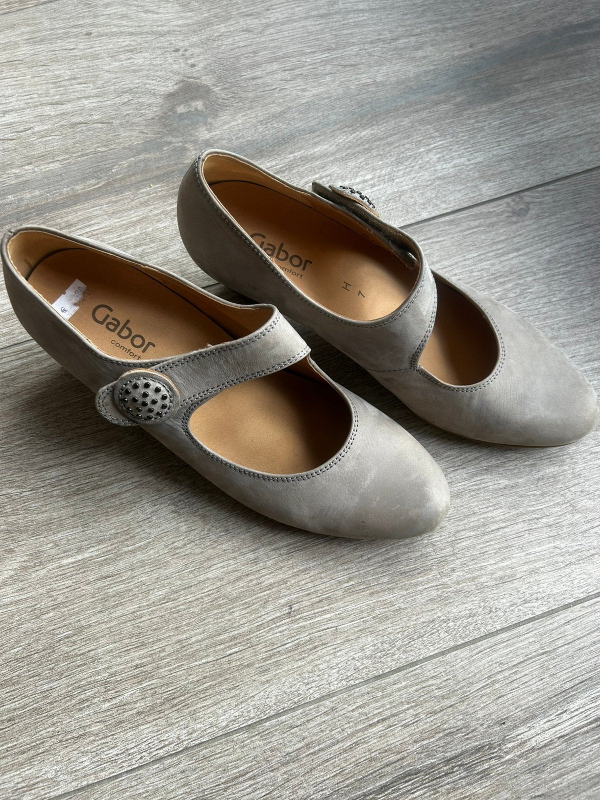 Gabor pumps maat 7 H, Kleding | Dames, Schoenen, Pumps, Nieuw, Ophalen of Verzenden, Grijs