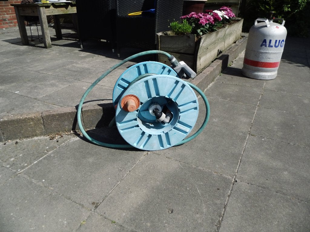 gardena muurhaspel, Ophalen, Gebruikt, Tuinslang