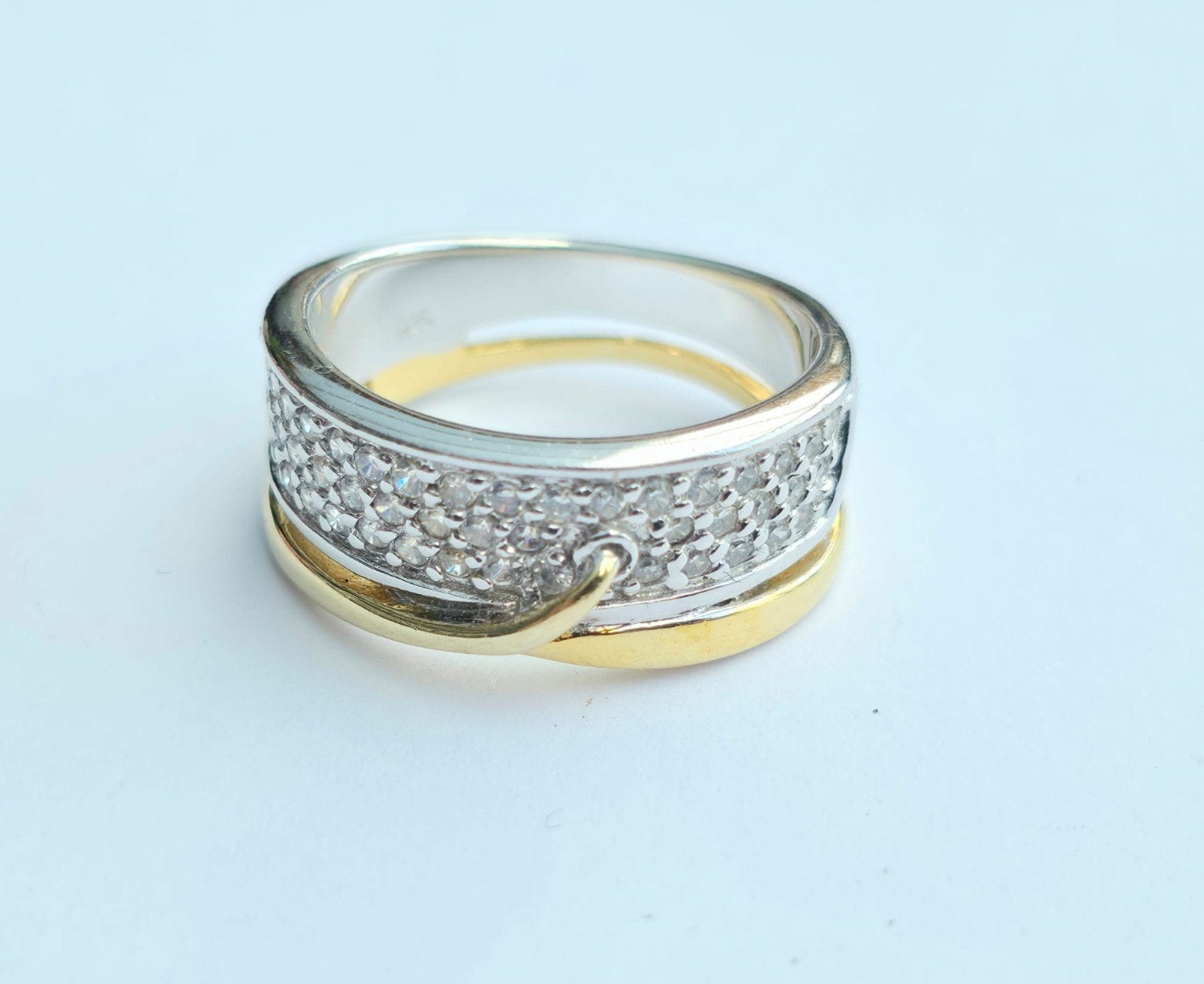 Zilveren Ring met Steentjes, Sieraden, Tassen en Uiterlijk, Ringen, Zo goed als nieuw, Dame, 17 tot 18, Zilver, Zilver, Verzenden