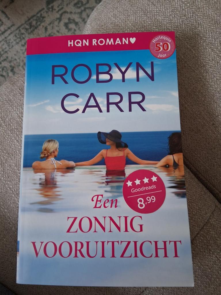 Robyn Carr  Een zonnig vooruitzicht, Ophalen of Verzenden, Zo goed als nieuw, Robyn Carr