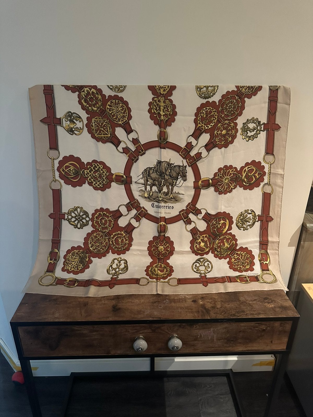 Zijden Sjaal Hermes, Ophalen of Verzenden, Zo goed als nieuw, Maat 42/44 (L), Sjaal