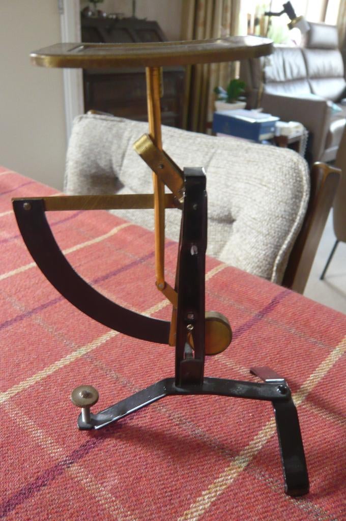 Antieke brievenweger  tot 100 gr met stelschroefje, Antiek en Kunst, Antiek | Gereedschap en Instrumenten, Ophalen of Verzenden