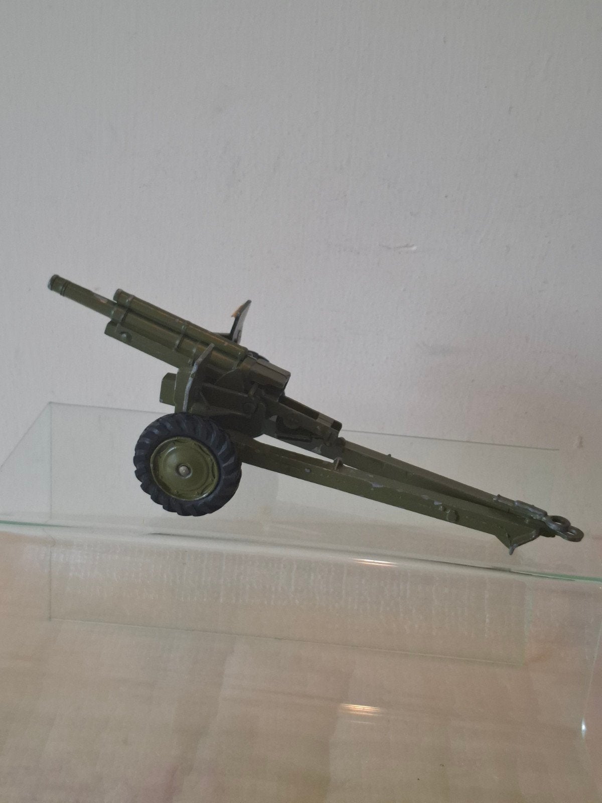 Dinky toys 105 mm kanon zie de foto's, Ophalen of Verzenden, Gebruikt, Auto, Dinky Toys