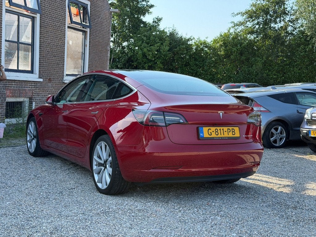 Tesla Model 3 Long Range AWD 75 kWh FSD VolOptie Garantie Ze, Auto's, Tesla, Automaat, 84 €/maand, Stoelverwarming, Hatchback