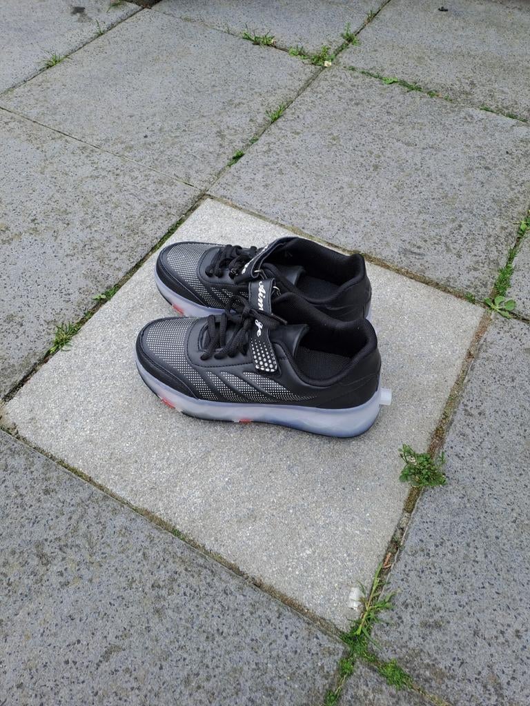 Jongens schoenen op wieltjes maat 36., Ophalen of Verzenden, Zo goed als nieuw, Jongetje, Schoentjes