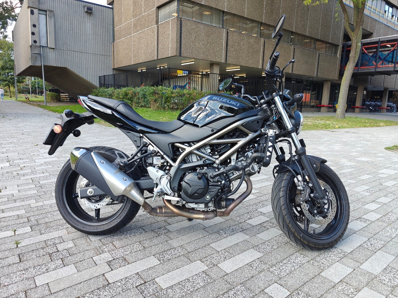 Suzuki SV650 Naked Bike - Zwart, ABS, Weinig kilometers, Motoren, Motoren | Suzuki, Particulier