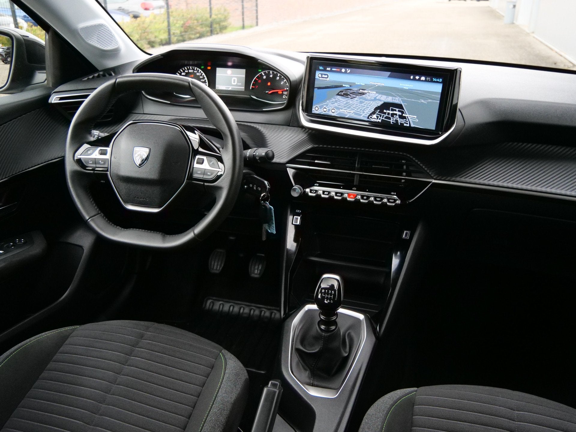 Peugeot 208 1.2 PureTech 100 Pk Active Apple Carplay / Navig, Auto's, Voorwielaandrijving, Handgeschakeld, 3 cilinders, 1065 kg