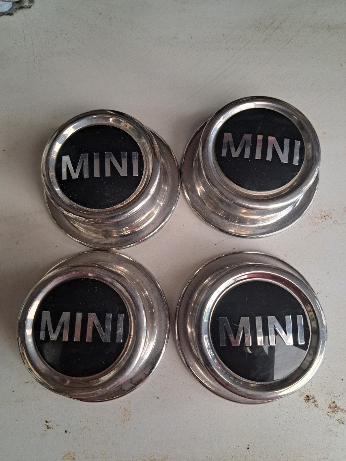 Set van 4 Mini naafdoppen - Gebruikt, Ophalen, Gebruikt, Mini