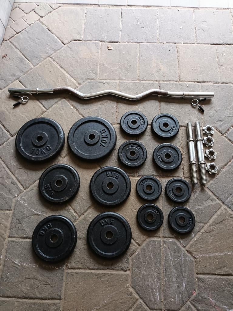 Dumbbell, curl bar en schijvenset 30mm, Ophalen of Verzenden, Gebruikt, Rug, Dumbbell