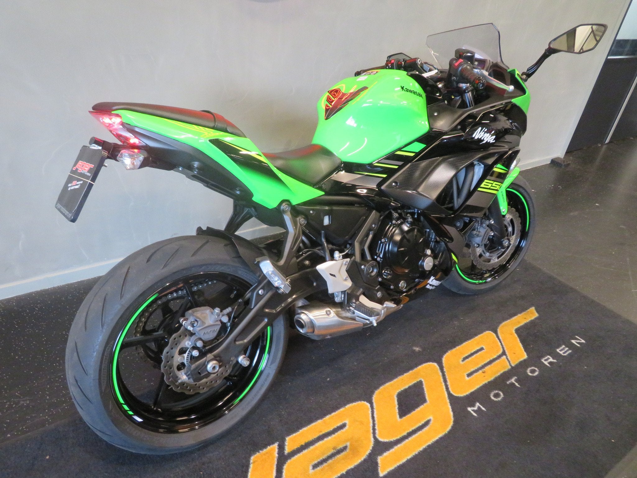 Kawasaki NINJA 650 ABS TOPSTAAT! EXTRAS (bj 2018), Motoren, Motoren | Kawasaki, Bedrijf, Sport