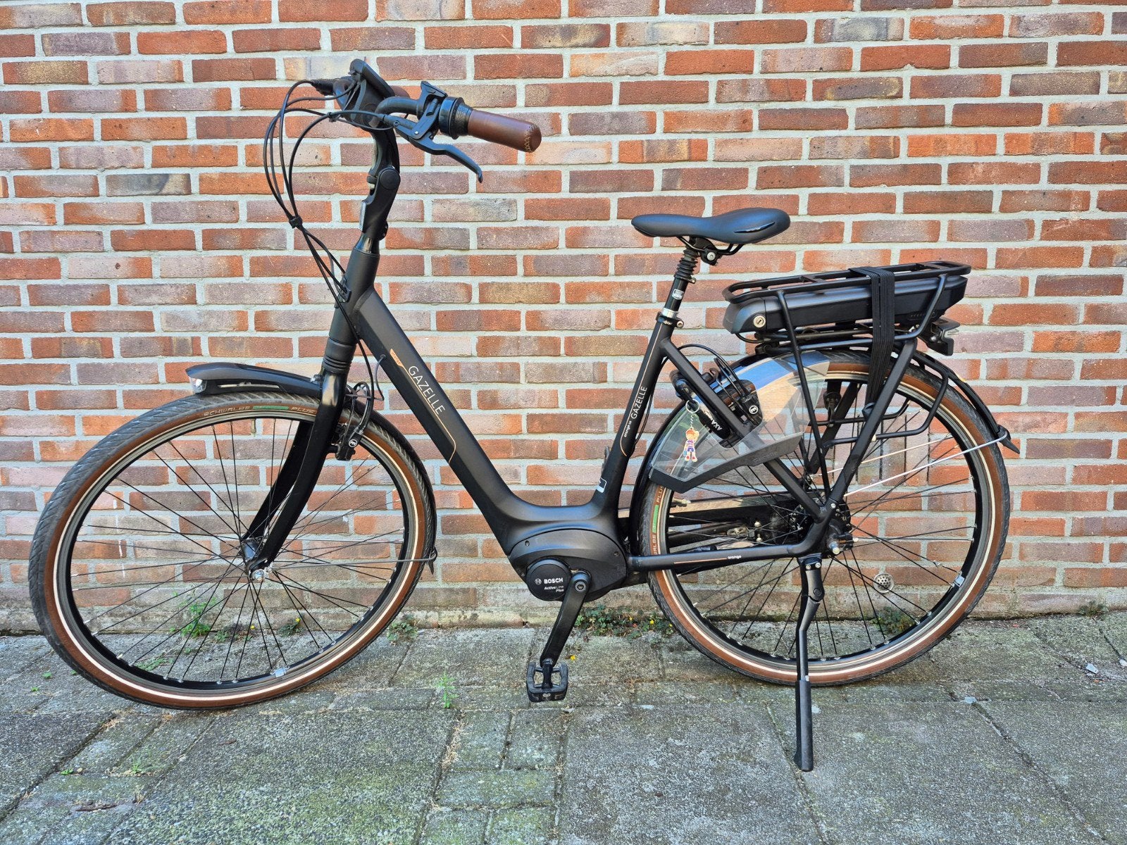 Gazelle Orange C8 53 elektrische fiets black mat Bosch motor, Fietsen en Brommers, Elektrische fietsen, Ophalen, Gebruikt, 51 tot 55 cm