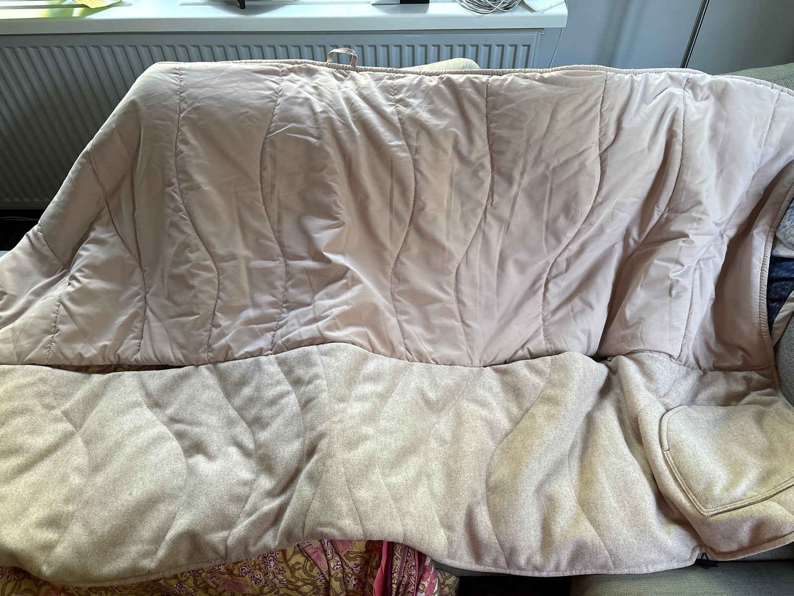 Stoov Big Hug Classic Heated Blanket - Beige, Beige, Ophalen of Verzenden, Zo goed als nieuw, Modern