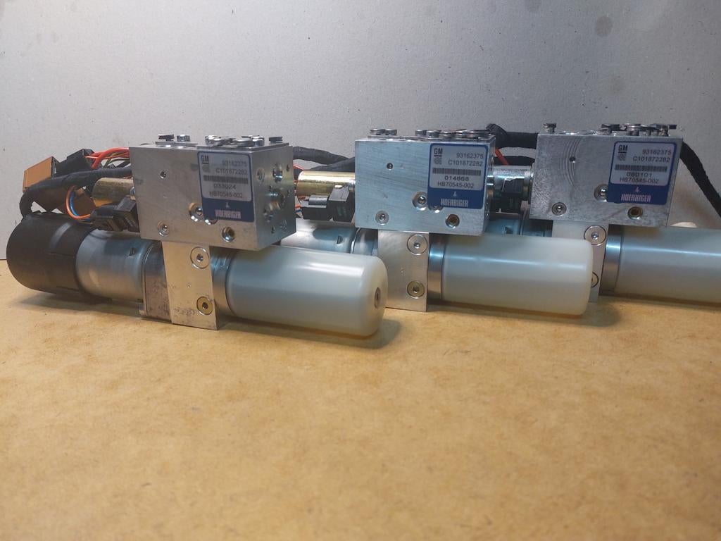 Hydraulische pomp voor de Opel Tigra Twintop, dakpomp, Ophalen of Verzenden, Gereviseerd, Opel