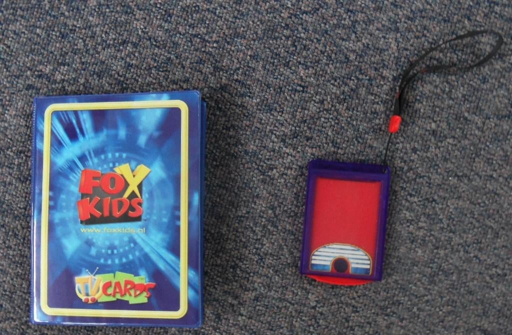 Fox Kids tv-cards en bijbehorende kaartlezer, Verzamelen, Ophalen of Verzenden, Zo goed als nieuw, Tv, Foto of Kaart