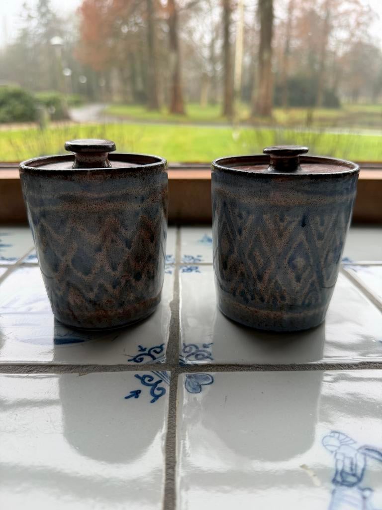 2 suikerpotjes met Deksel - De Vuurvogel Milsbeek, Antiek en Kunst, Ophalen
