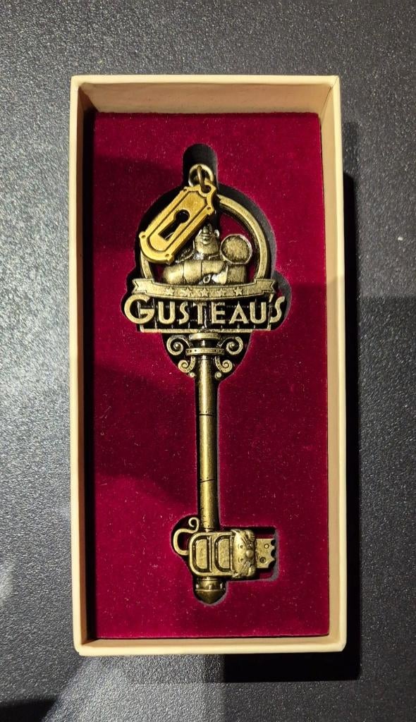 Disney key (sleutel) limited edition - Ratatouille, Ophalen of Verzenden, Overige figuren, Nieuw, Overige typen