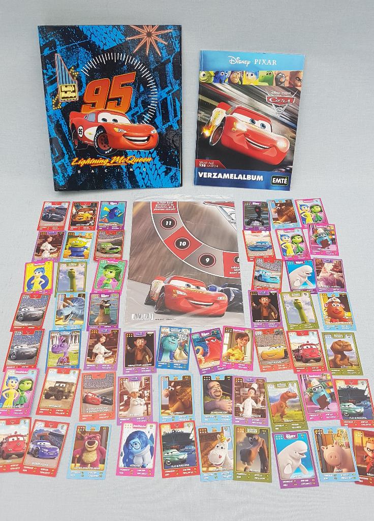 292 Kaarten Disney Pixar Cars + verzamelalbum + spel (Emté), Verzamelen, Ophalen of Verzenden, Overige figuren, Nieuw, Plaatje of Poster