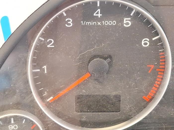 Kilometerteller KM van een Audi A4, Auto-onderdelen, Dashboard en Schakelaars, Gebruikt, -, Verzenden, -