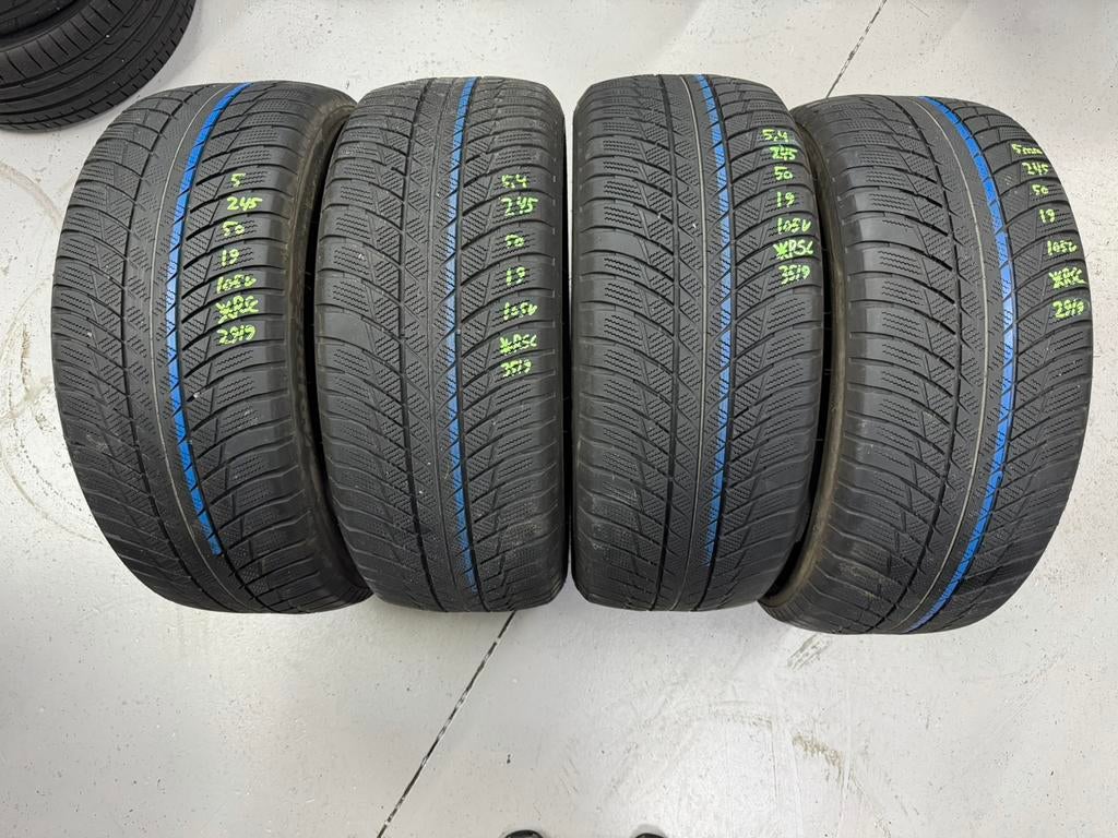 245/50/19 Bridgestone Winterbanden 5.4/5mm €100 hele set, Auto-onderdelen, Band(en), Personenwagen, Zomerbanden, Ophalen