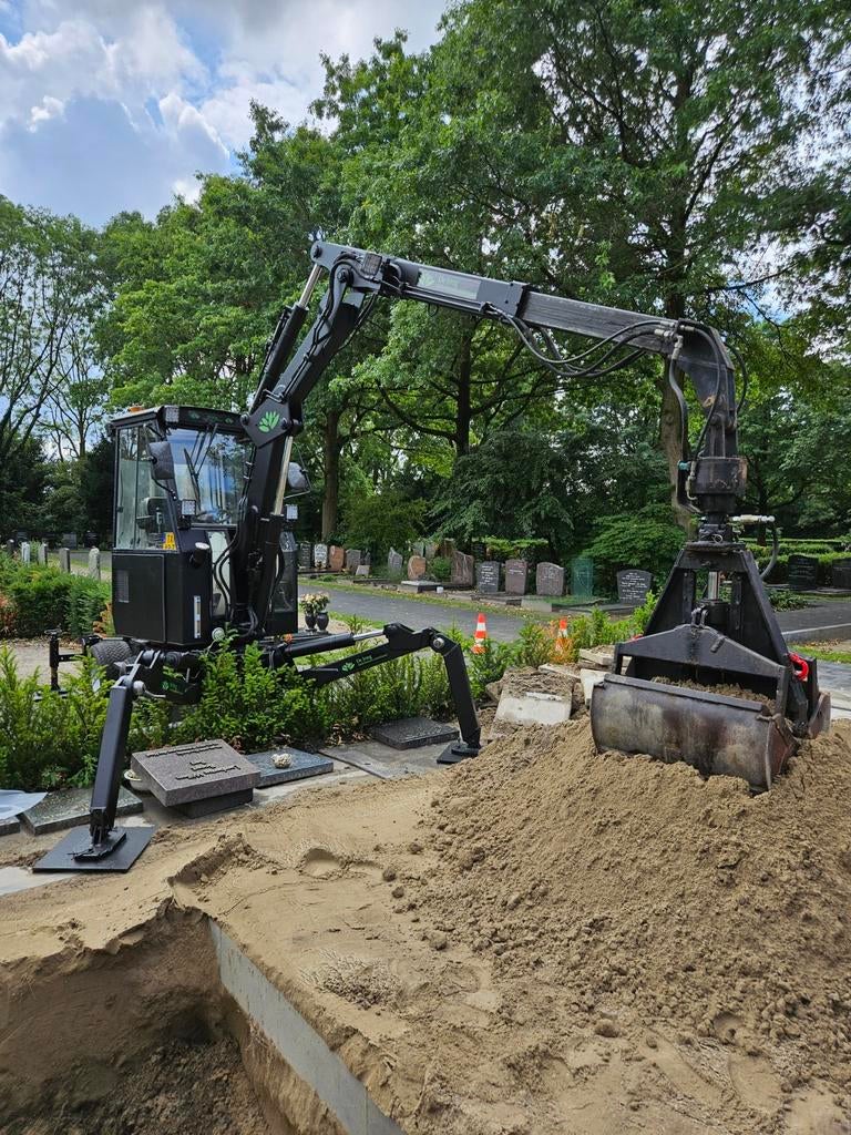 Boki 2650 grafdelf machine, Zakelijke goederen, Machines en Bouw | Kranen en Graafmachines, Ophalen