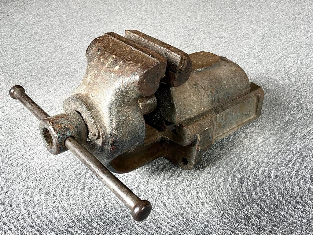 grote bankschroef breedte klem 125 mm, Ophalen