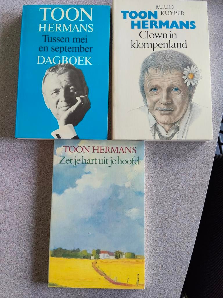 Toon Hermans, verschillende boeken, Boeken, Ophalen of Verzenden, Zo goed als nieuw
