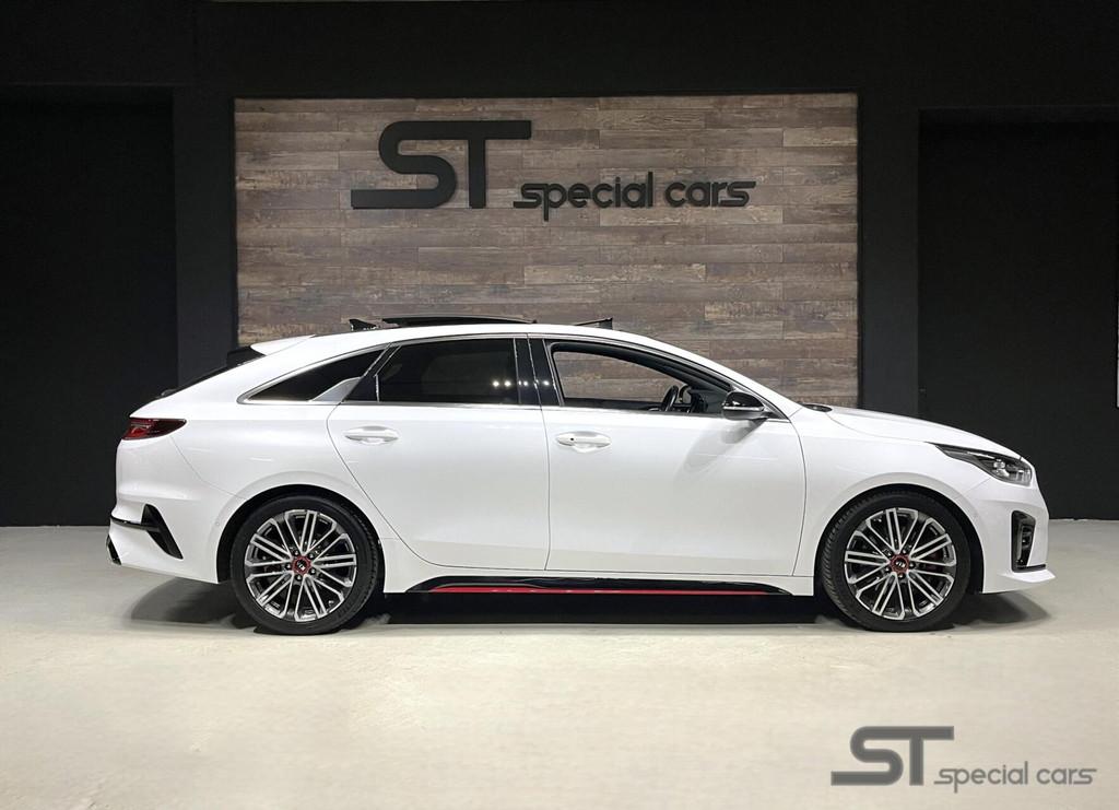 Kia ProCeed 1.6 T-GDI GT|Full option|dealer ond., 15 km/l, Gebruikt, 1591 cc, Met garantie (alle)