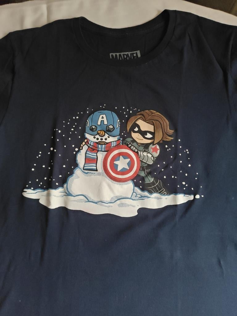 Marvel T-shirt kleur donkerblauw van Lootcrate, Loot Ware, Nieuw, Ophalen of Verzenden, Maat 48/50 (M)