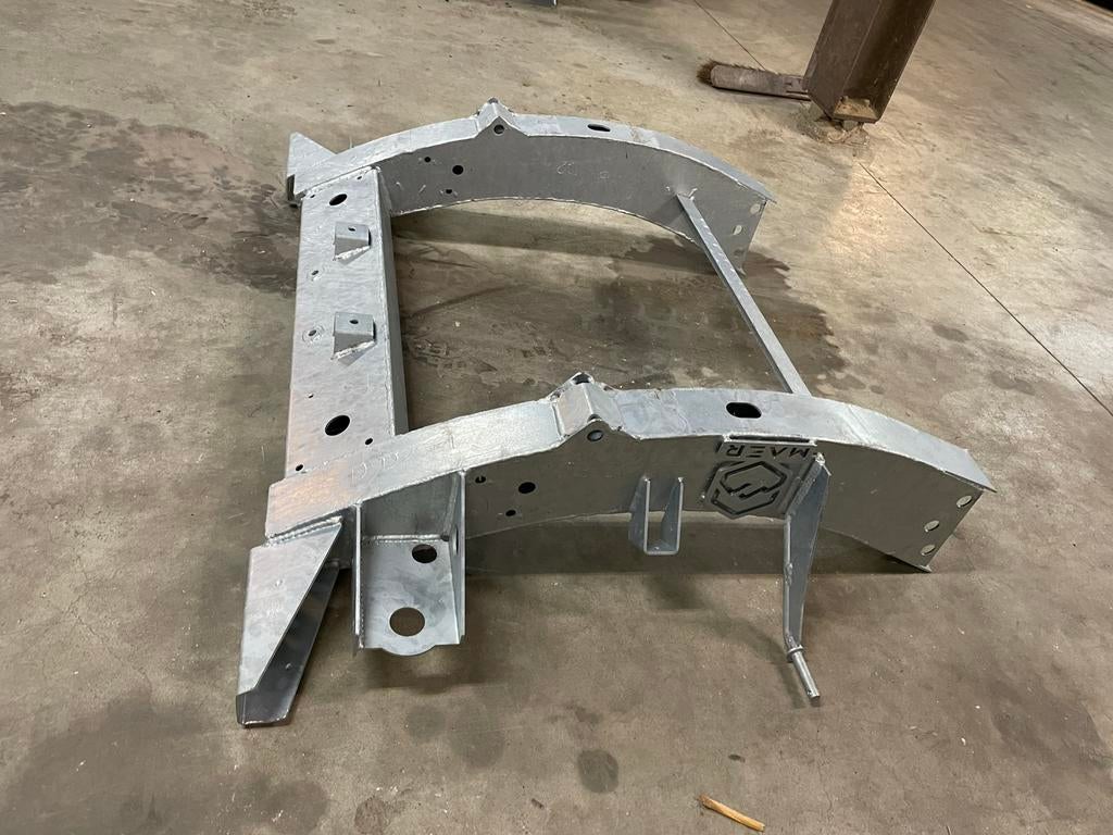Land Rover discovery 2 , achterbalk/crossmember chassis, Ophalen of Verzenden, Nieuw, Land Rover