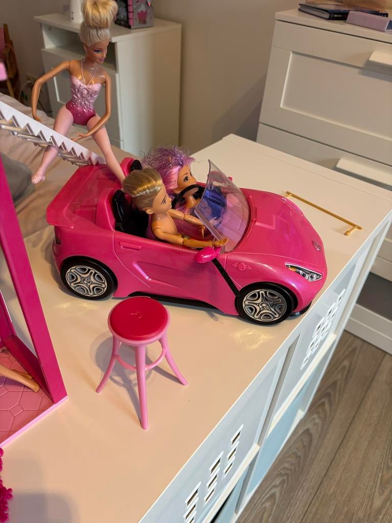 Barbie met huis en auto en paard, Ophalen of Verzenden, Gebruikt, Barbie