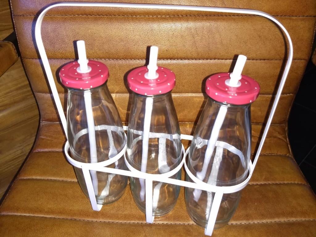 3 drinkflessen in rek., Ophalen of Verzenden, Nieuw
