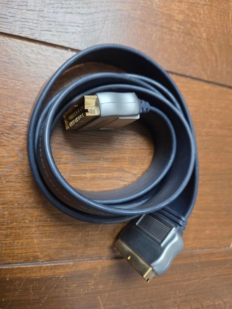 SCART kabel, ca 1,5 meter, Ophalen, Zo goed als nieuw, Minder dan 2 meter, Scartkabel