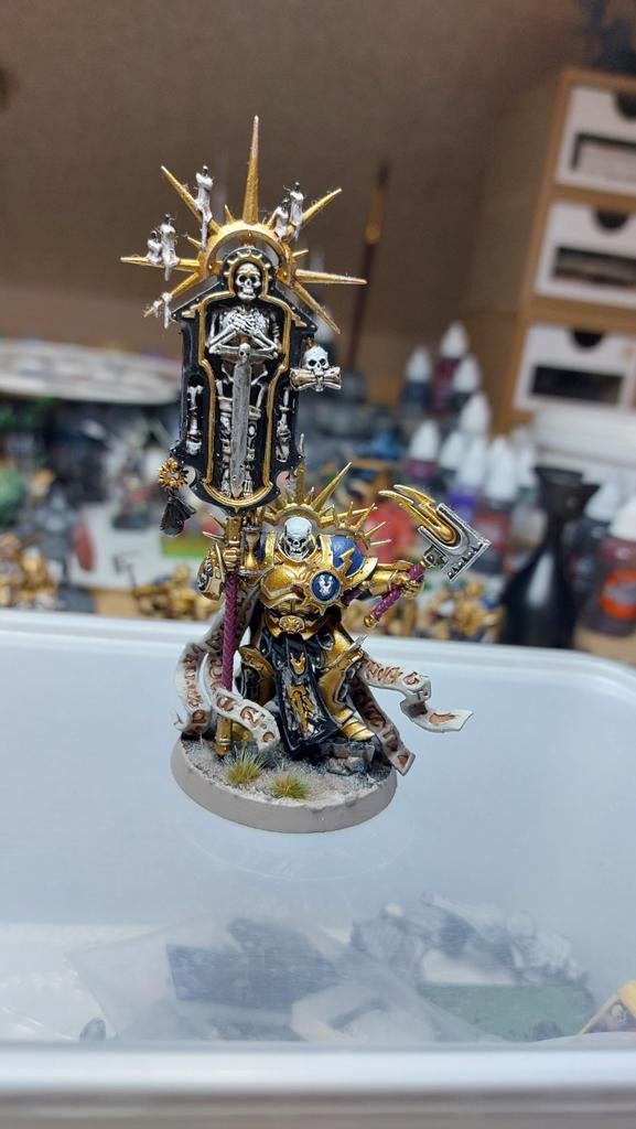 Stormcast eternals Lord Relictor, Hobby en Vrije tijd, Wargaming, Ophalen of Verzenden, Zo goed als nieuw, Warhammer
