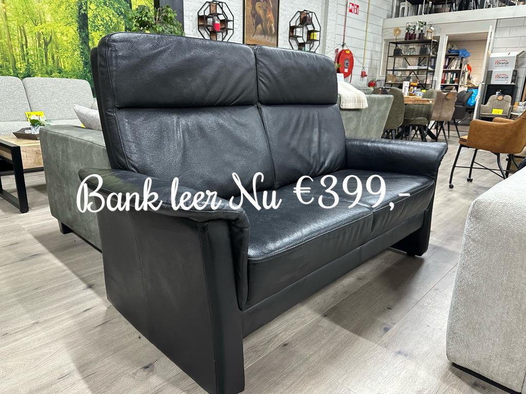 Leren bank €399