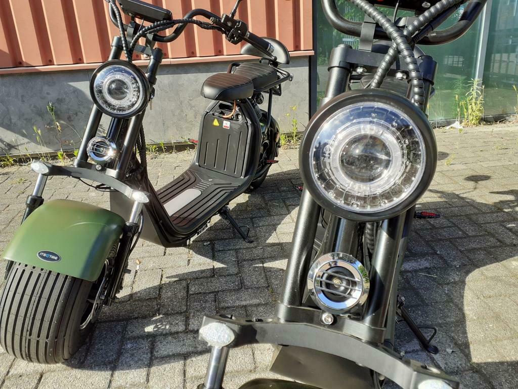 Foto 5 van "ItsEtime " Phat Boy III de Luxe edition electrische scooter