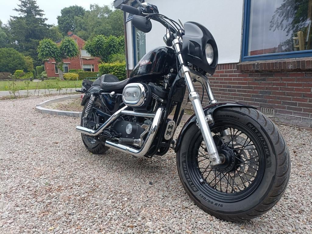 Mooie Harley Davidson Sportster XL 1200 C, Motoren, Motoren | Harley-Davidson, 2 cilinders, Chopper, Particulier, Meer dan 35 kW