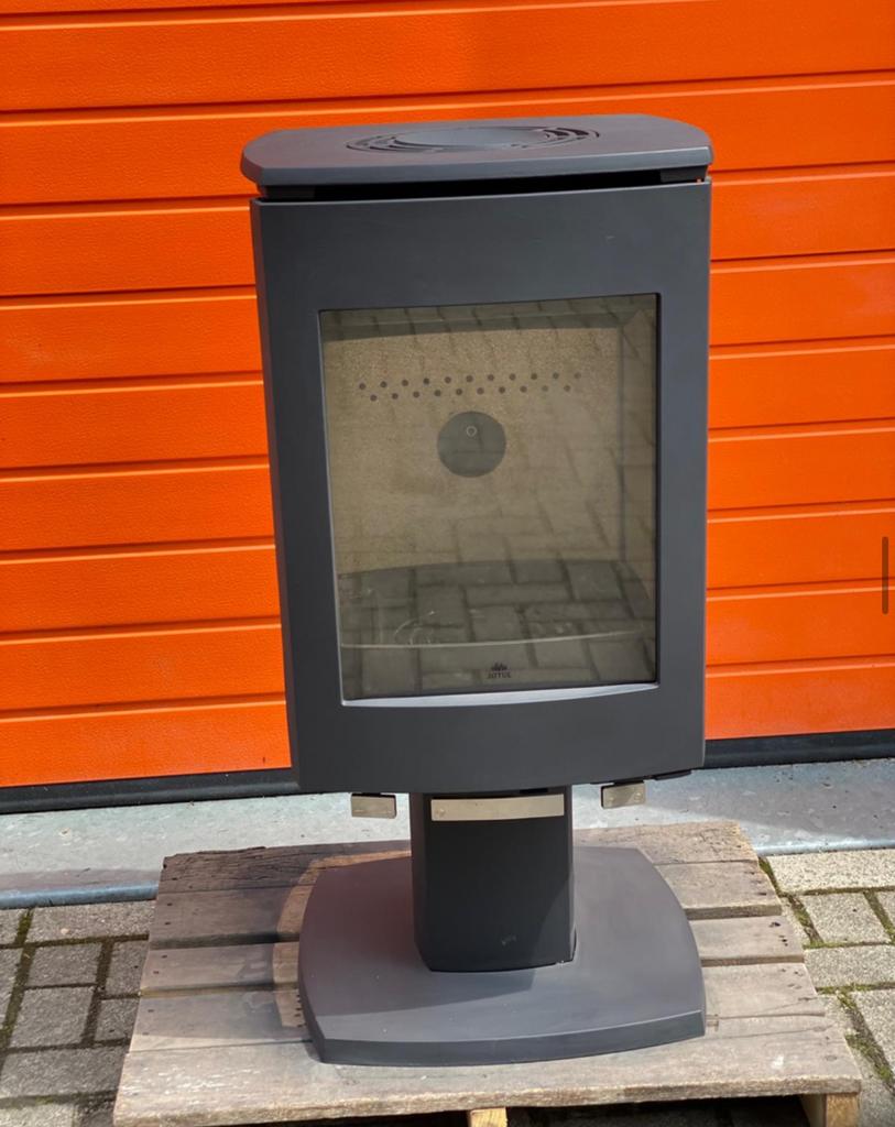 Demo model vrijstaande houtkachel Jotul F270 dBP