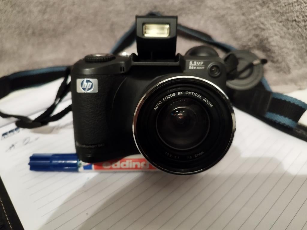 HP Camera met Flitser en 8x Zoom, Audio, Tv en Foto, Fotocamera's Digitaal, Gebruikt, Compact, Ophalen of Verzenden, HP