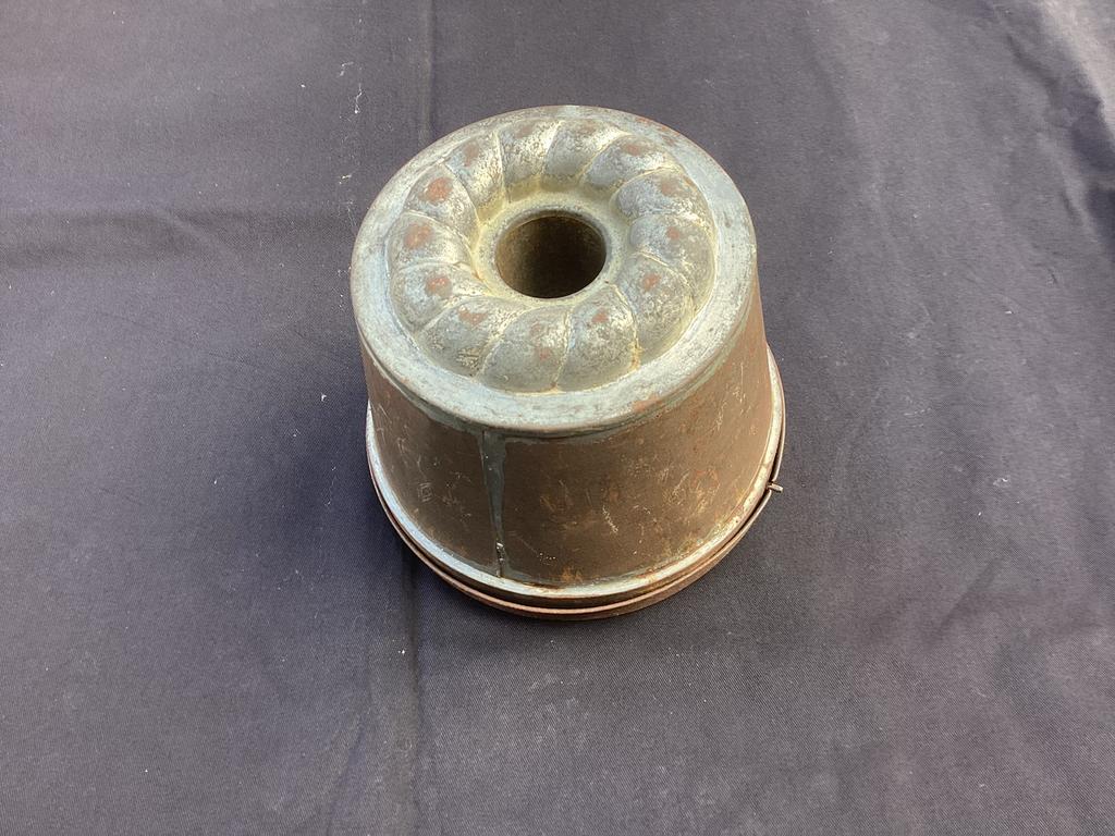 Een hele OUDE   POFFERT (Tulband vorm), Ophalen of Verzenden