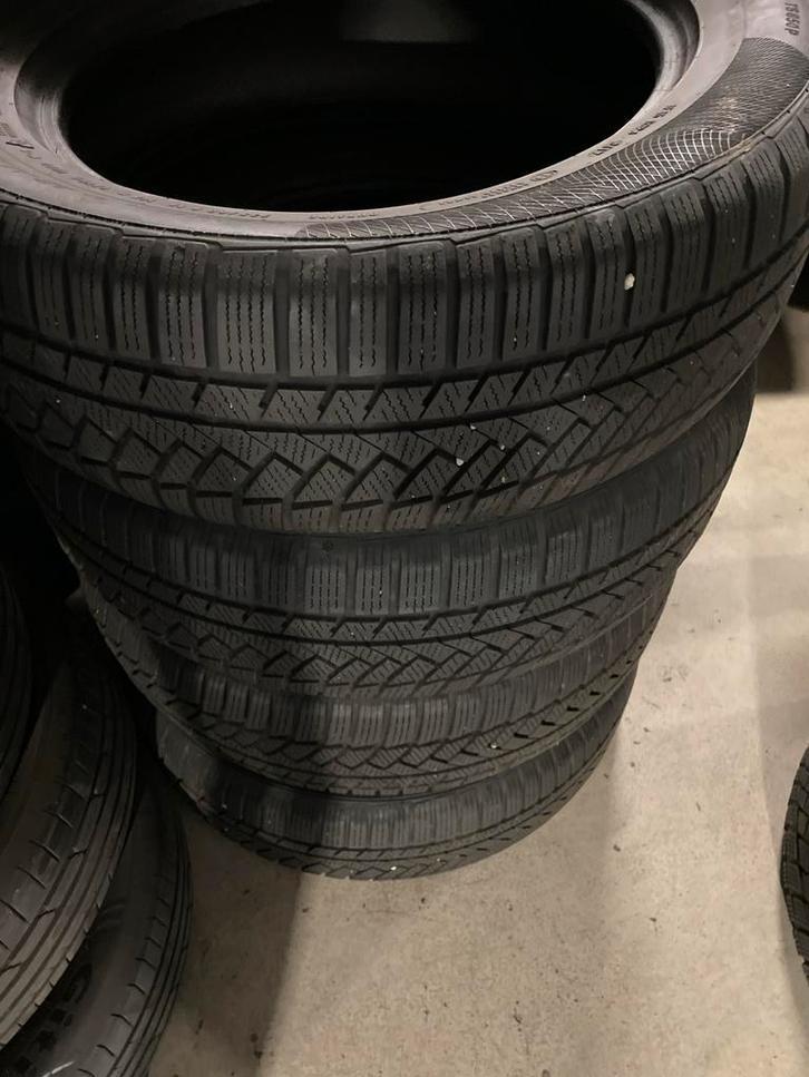 Continental WinterContact TS850 P 235/60R18 Winterbanden, Ophalen, Gebruikt