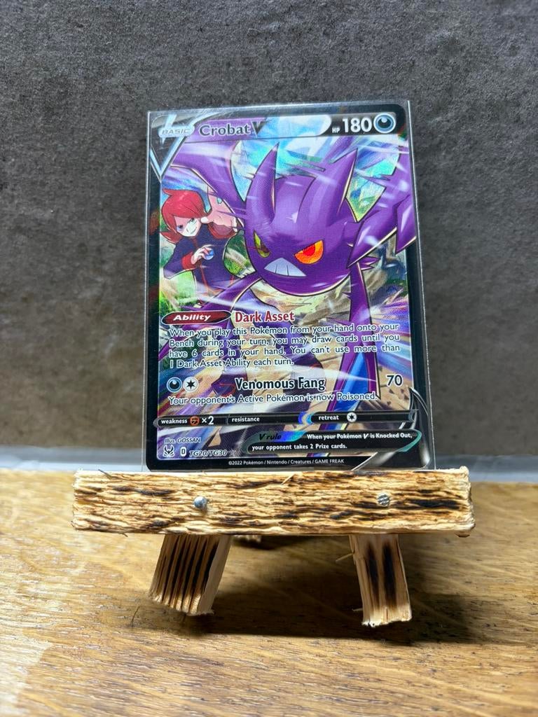 Pokemon crobat V, Verzenden, Zo goed als nieuw, Losse kaart, Foil