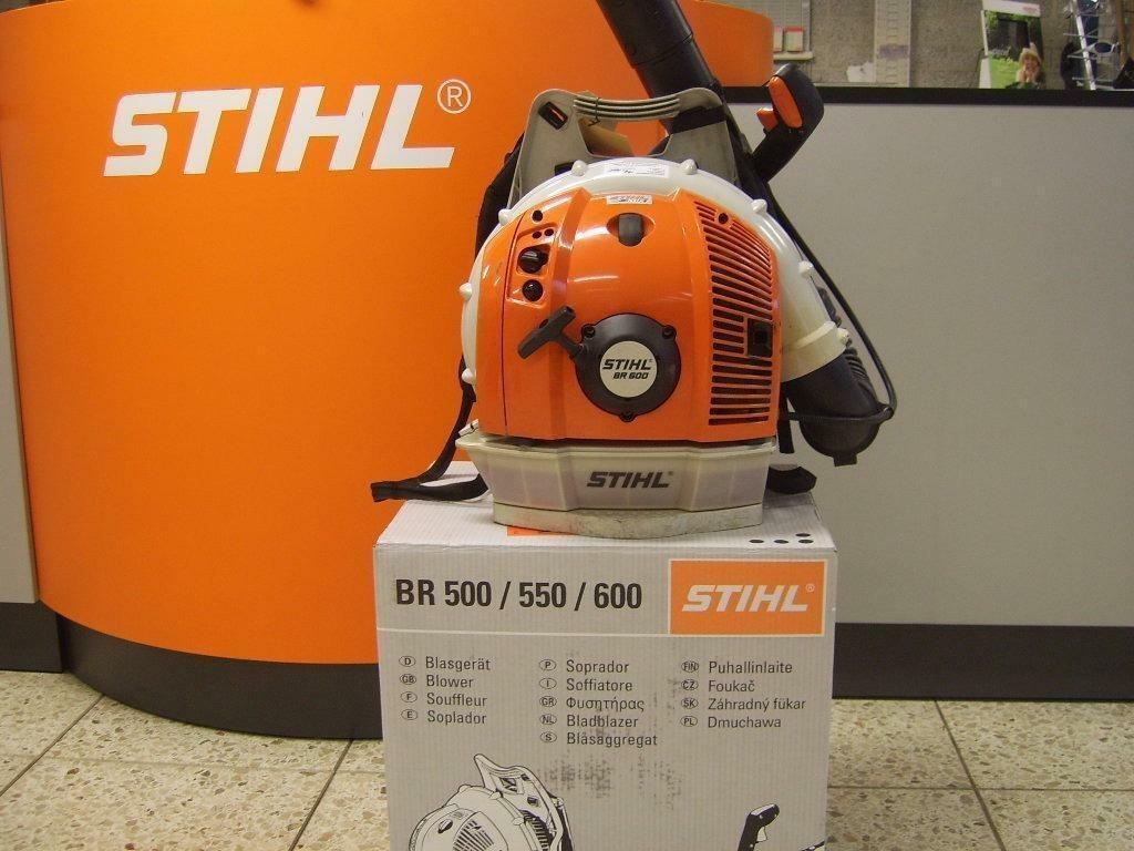 Gebruikt Stihl Bladblazer BR 600 benzine Ruggedragen BR600, Tuin en Terras, Ophalen, Gebruikt, Ruggedragen, Stihl